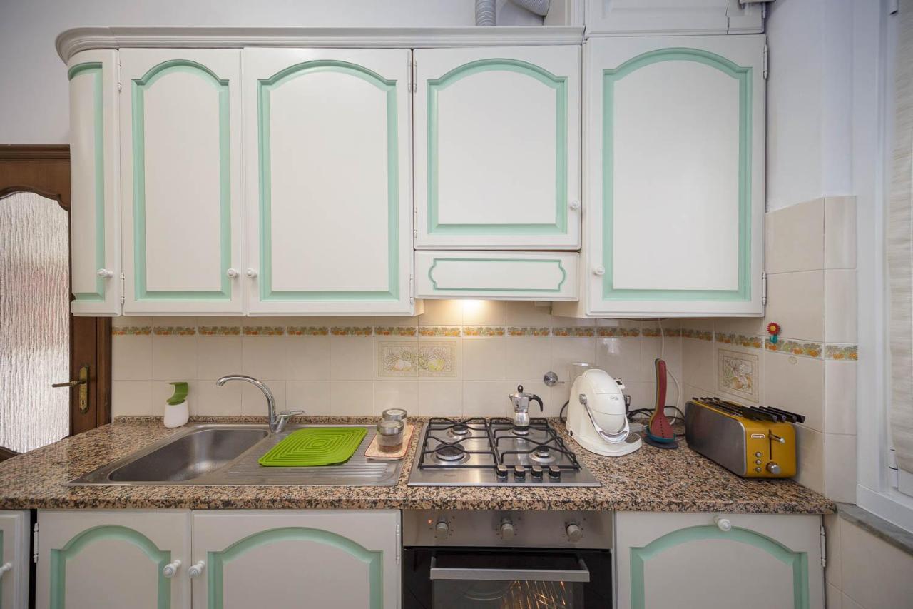 Apartamento Casa Dany, luminoso trilocale con grande terrazza e box auto Santa Margherita Ligure Exterior foto